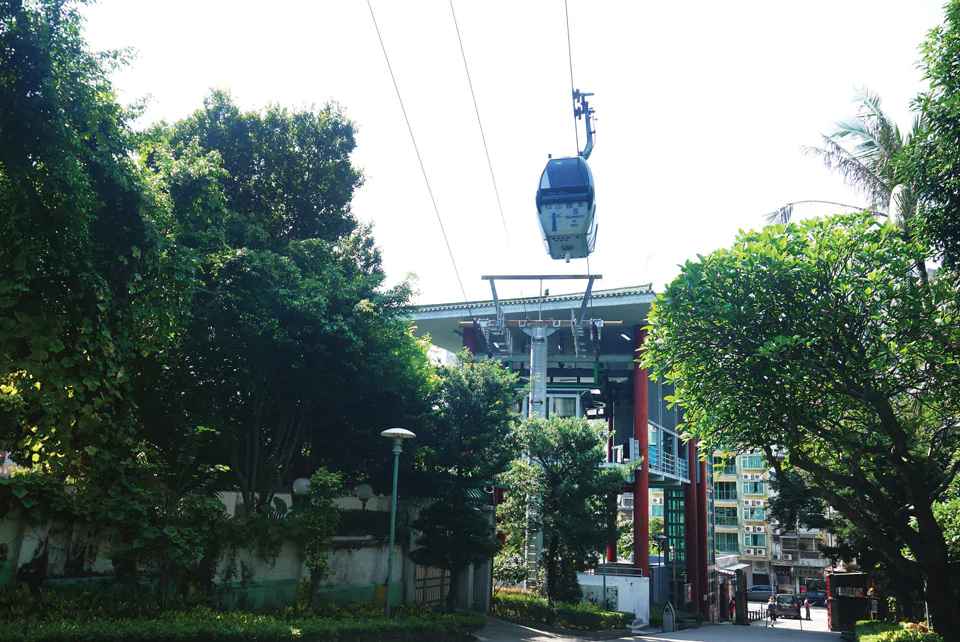 缆车.jpg
